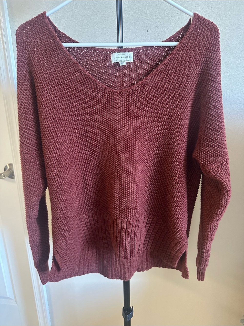 Lucky Brand Women's V-Neck Sweater - Wine